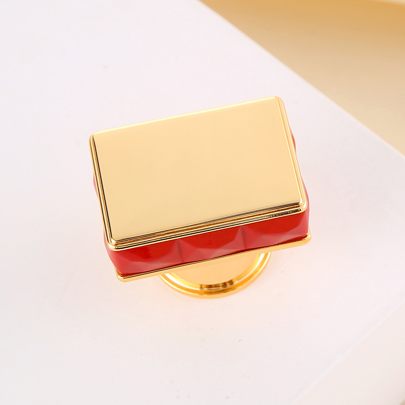 zinc alloy die casting Square Golden customized Decorative bottle cap China OEM